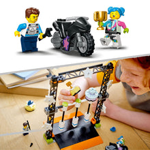 Load image into Gallery viewer, Lego City The Knockdown Stuntz Challenge