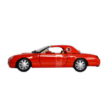 Load image into Gallery viewer, James Bond 2002 Ford Thunderbird 1:24