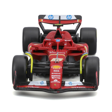 Load image into Gallery viewer, F1 Ferrari SF-24 Carlos Sainz - 1:43 Scale Model
