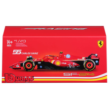 Load image into Gallery viewer, F1 Ferrari SF-24 Carlos Sainz - 1:43 Scale Model with Helmet