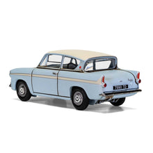 Load image into Gallery viewer, Harry Potter Flying Ford Anglia