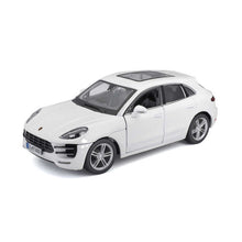 Load image into Gallery viewer, Porsche Macan 1:24