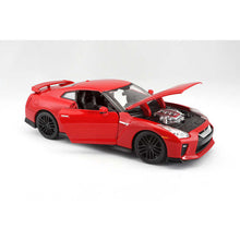 Load image into Gallery viewer, Nissan GT-R 2017 1:24