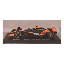 Load image into Gallery viewer, F1 McLaren MCL38 #81 Piastri Miami Grand Prix 2024 - 1:43 Scale Model with Helmet
