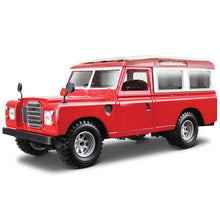 Load image into Gallery viewer, Land Rover Series II 1:24
