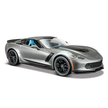 Load image into Gallery viewer, Corvette Grand Sport 2017 1:24 Scale
