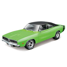 Load image into Gallery viewer, Dodge Charger R/T 1969 1:18 Scale
