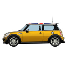 Load image into Gallery viewer, Airfix Starter Set - BMW Mini Cooper S
